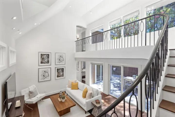 210 Bella Vista Avenue, Los Gatos, California 95030