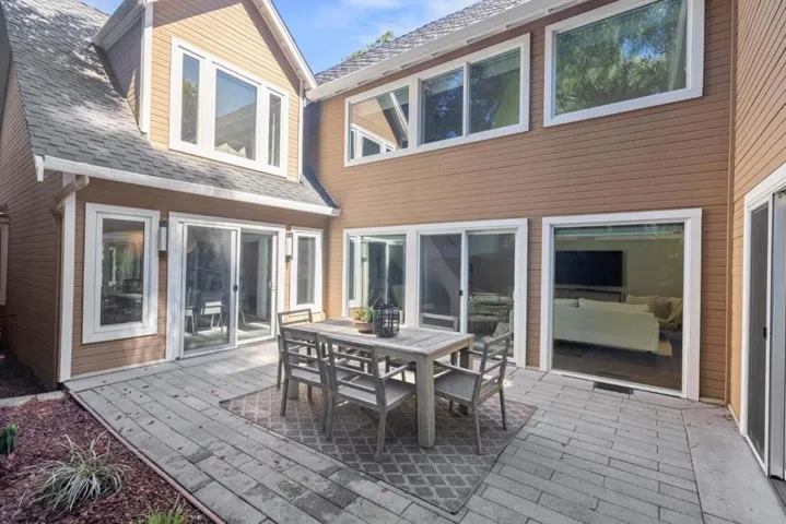 210 Bella Vista Avenue, Los Gatos, California 95030