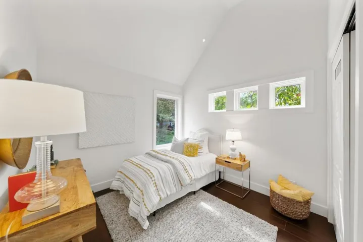210 Bella Vista Avenue, Los Gatos, California 95030