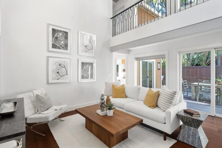 210 Bella Vista Avenue, Los Gatos, California 95030