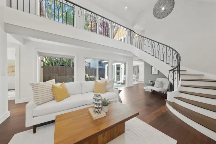 210 Bella Vista Avenue, Los Gatos, California 95030