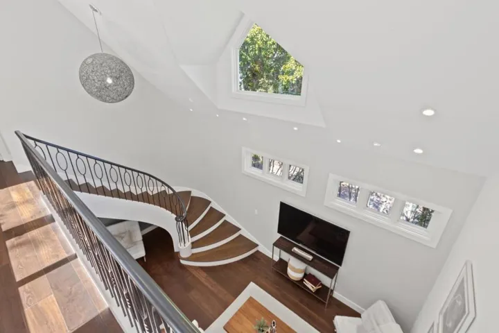 210 Bella Vista Avenue, Los Gatos, California 95030