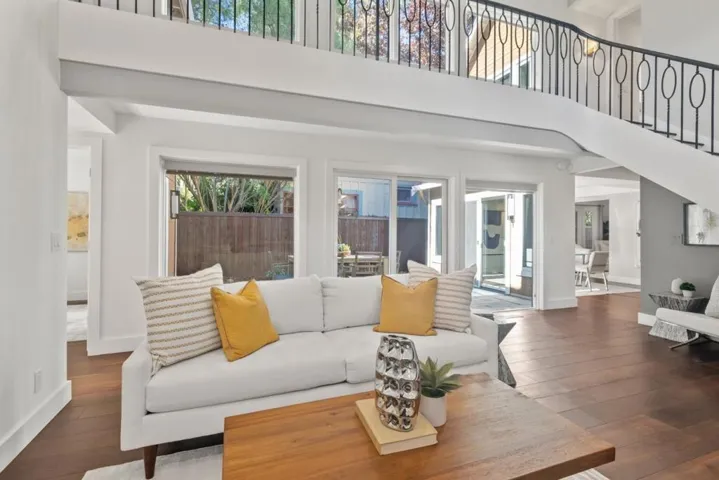 210 Bella Vista Avenue, Los Gatos, California 95030