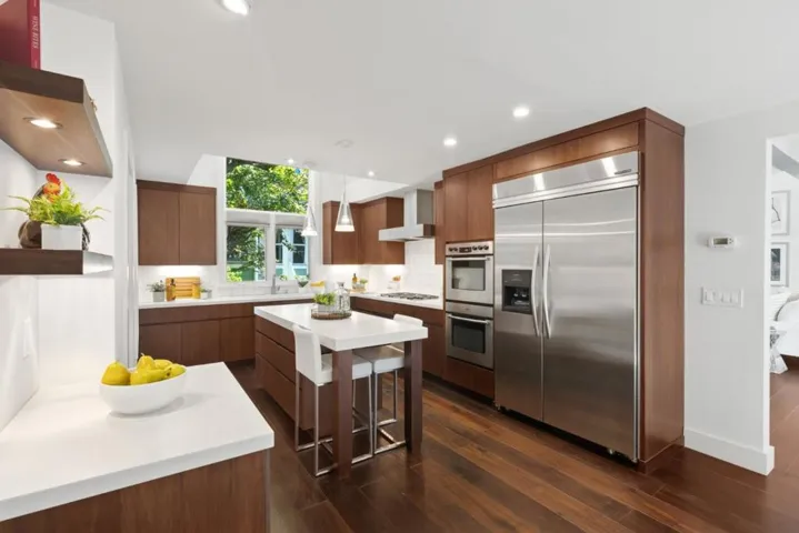 210 Bella Vista Avenue, Los Gatos, California 95030