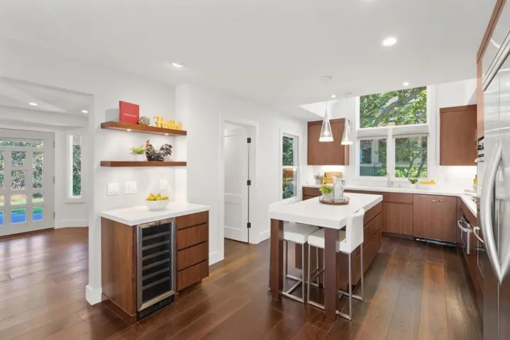 210 Bella Vista Avenue, Los Gatos, California 95030