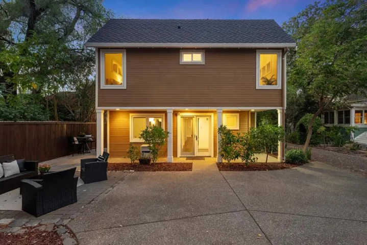 210 Bella Vista Avenue, Los Gatos, California 95030