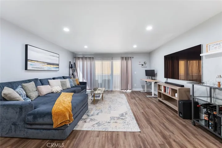 5454 Zelzah Ave 312, Encino, California 91316