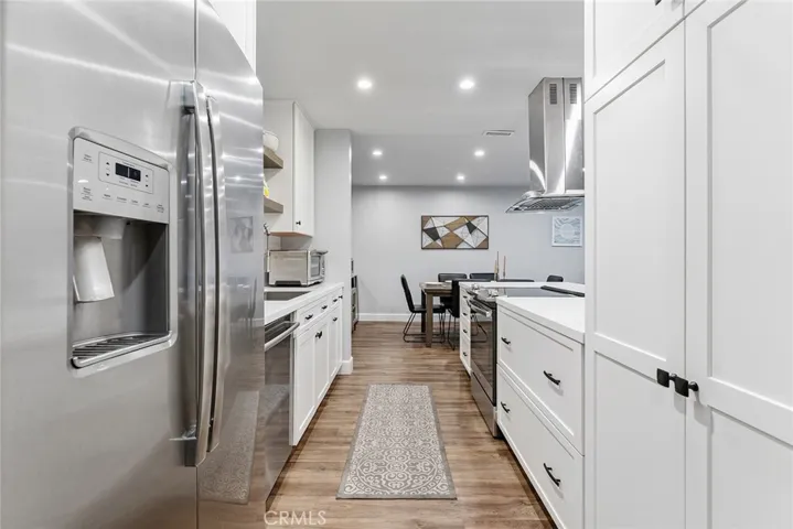 5454 Zelzah Ave 312, Encino, California 91316