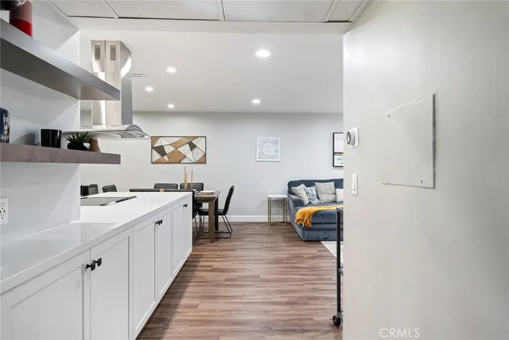 5454 Zelzah Ave 312, Encino, California 91316