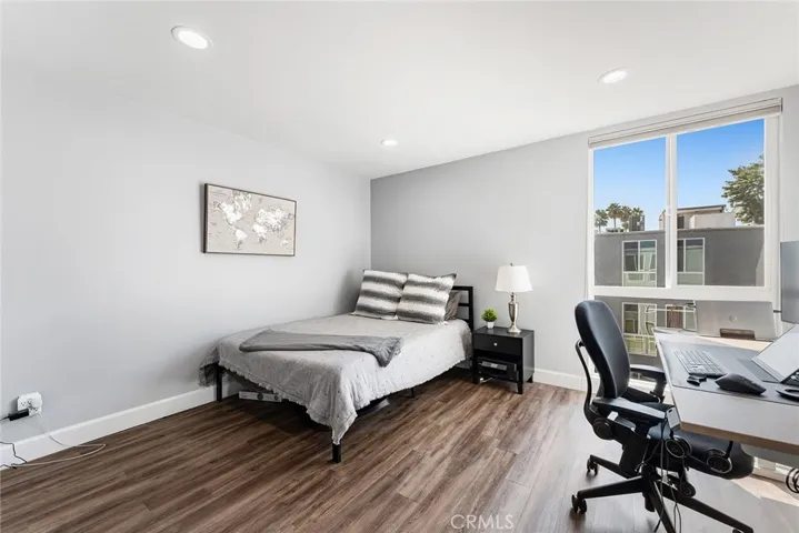 5454 Zelzah Ave 312, Encino, California 91316