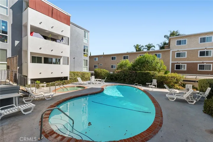 5454 Zelzah Ave 312, Encino, California 91316