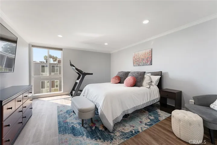 5454 Zelzah Ave 312, Encino, California 91316