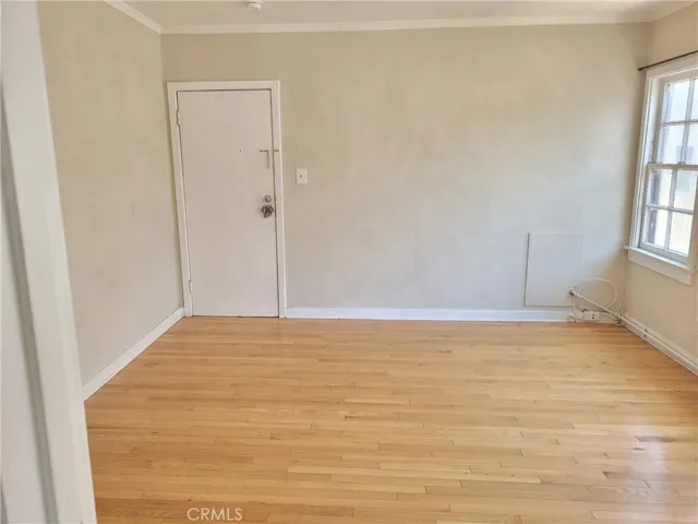 5977 Franklin Avenue, Los Angeles, California 90028