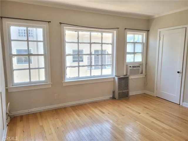 5977 Franklin Avenue, Los Angeles, California 90028