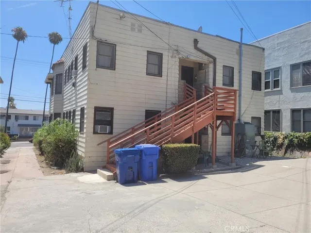 5977 Franklin Avenue, Los Angeles, California 90028