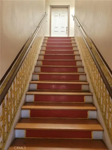 5977 Franklin Avenue, Los Angeles, California 90028