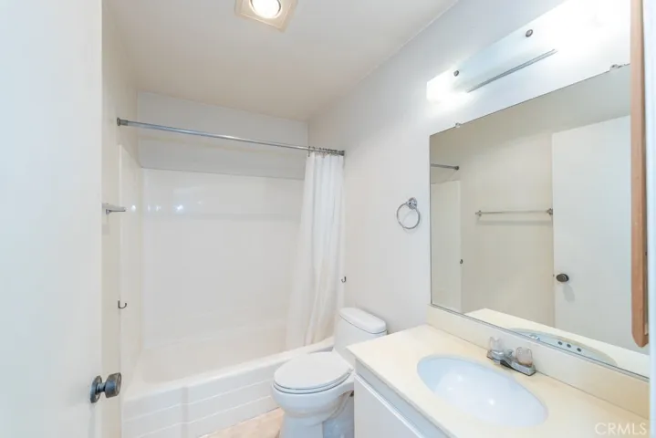 65 Orange Blossom 80, Irvine, California 92618