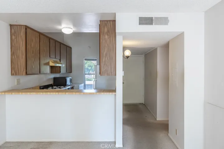 65 Orange Blossom 80, Irvine, California 92618