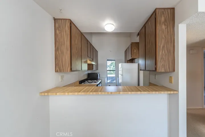 65 Orange Blossom 80, Irvine, California 92618