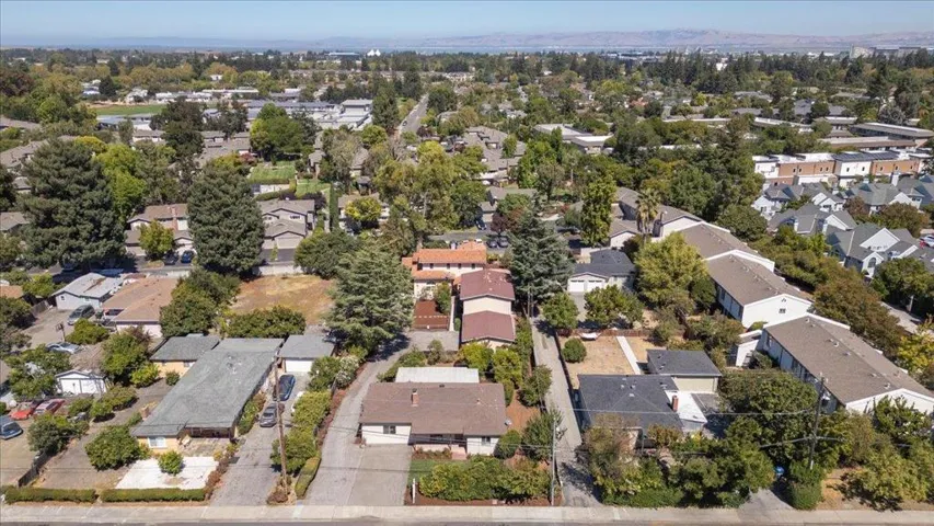 1054 Wright Avenue, Mountain View, California 94043