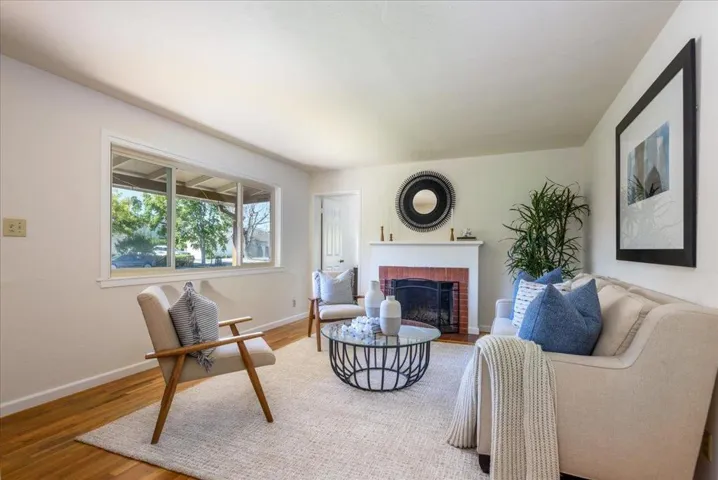 1054 Wright Avenue, Mountain View, California 94043