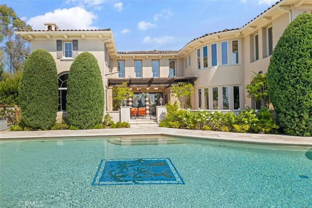 11755 Collar Avenue, Tustin, California 92782 home-pic-1