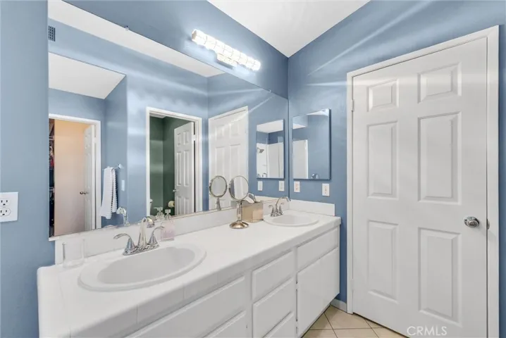 1328 Flamingo Drive, Corona, California 92879
