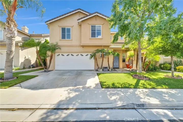 1328 Flamingo Drive, Corona, California 92879
