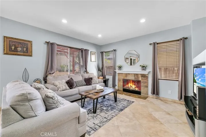 1328 Flamingo Drive, Corona, California 92879