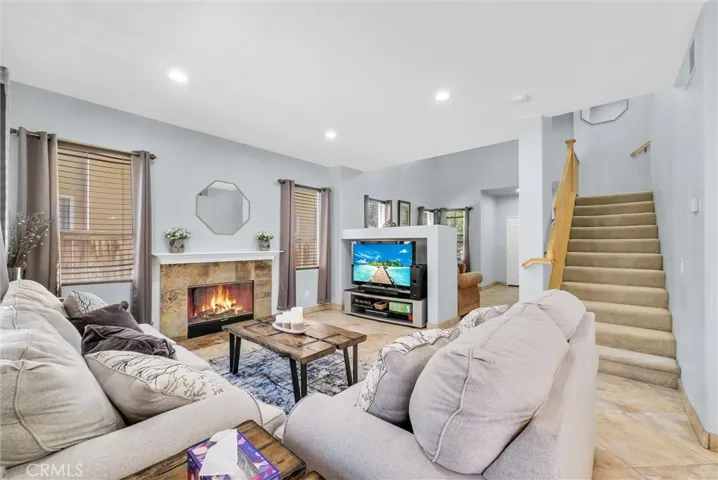 1328 Flamingo Drive, Corona, California 92879