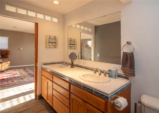 188 E Bounds Road, Ventura, California 93001