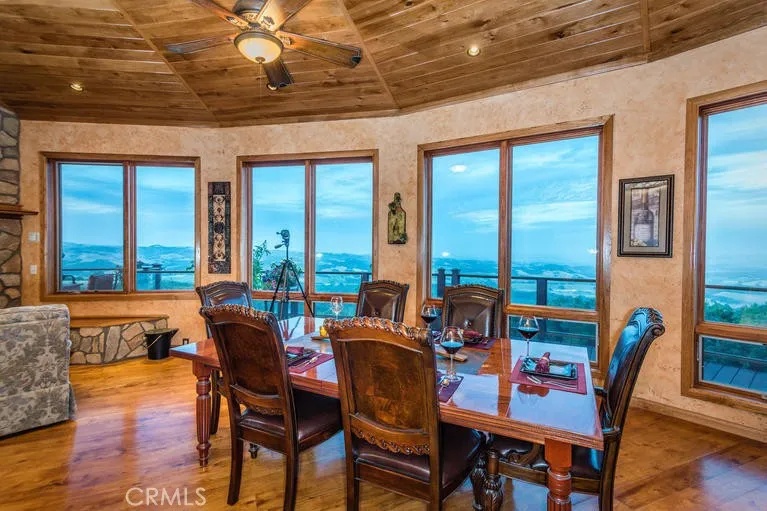 3570 Sibley Lane, Templeton, California 93465 home-pic-9