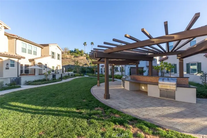 1128 Delpy View, Vista, California 92084