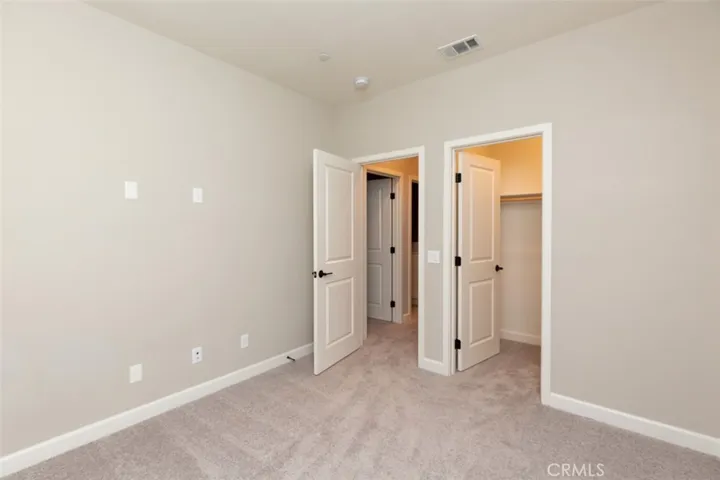 1128 Delpy View, Vista, California 92084