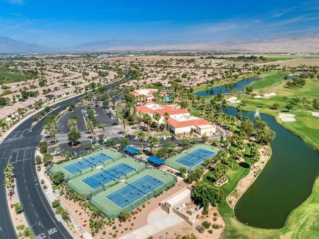 41-web-or-mls-Shadow Hills 2 (7)