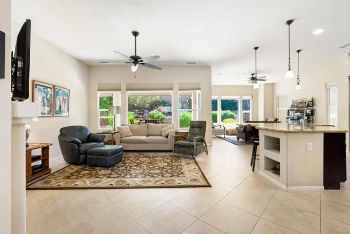 81159 Caspian Ct
