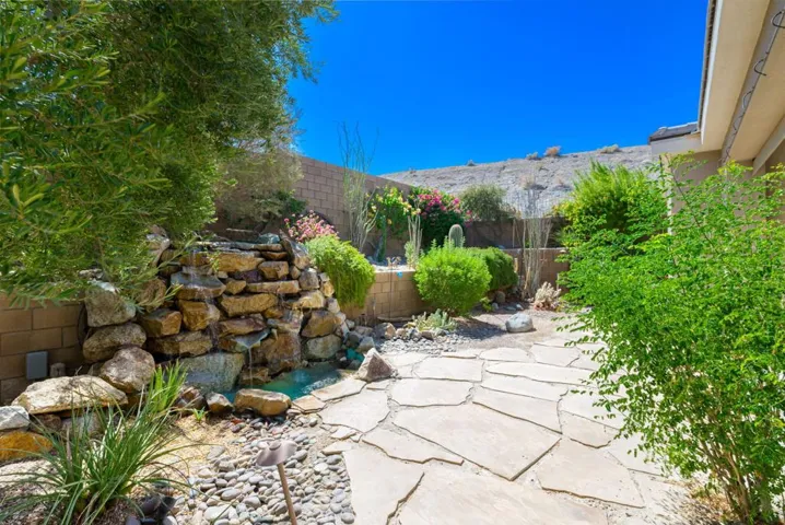 81159 Caspian Ct