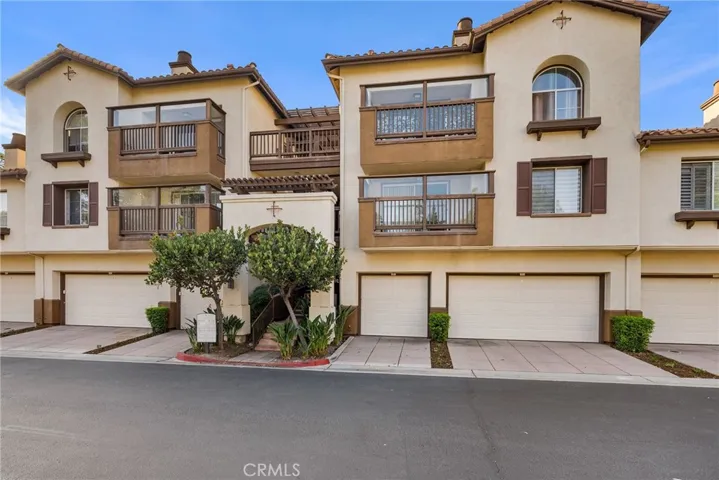 2960 Champion Way 2716, Tustin, California 92782