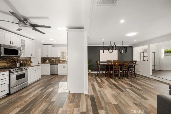 Large dining area next to the kitchen