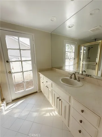 10229 Aldea Avenue, Northridge, California 91325