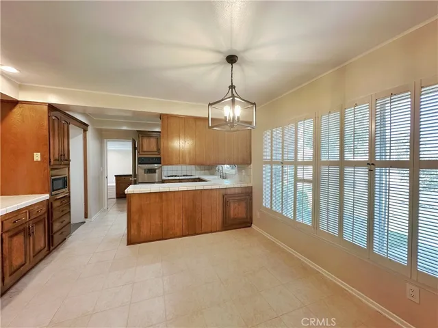 10229 Aldea Avenue, Northridge, California 91325