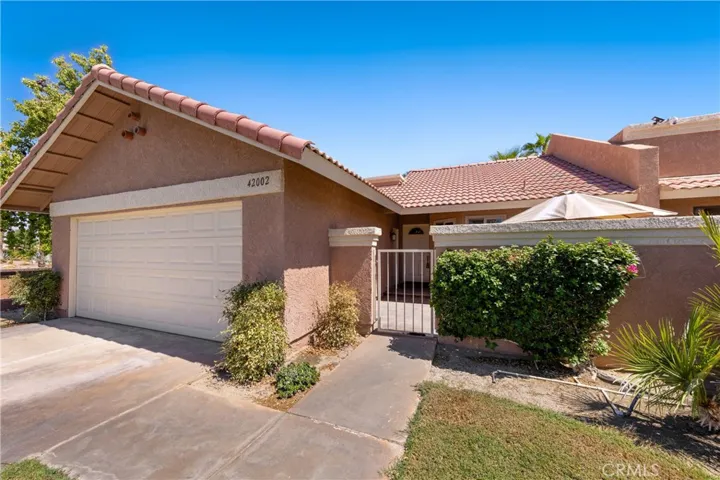 42002 Sand Dune Drive, Palm Desert, California 92211