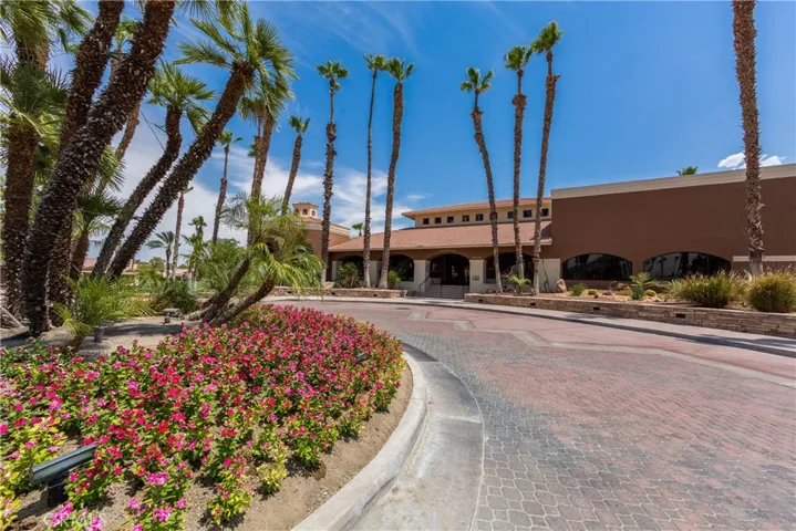 42002 Sand Dune Drive, Palm Desert, California 92211