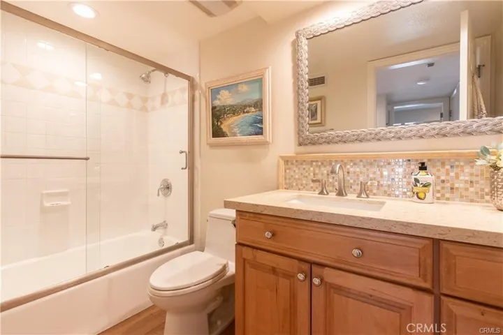 Secondary bathroom