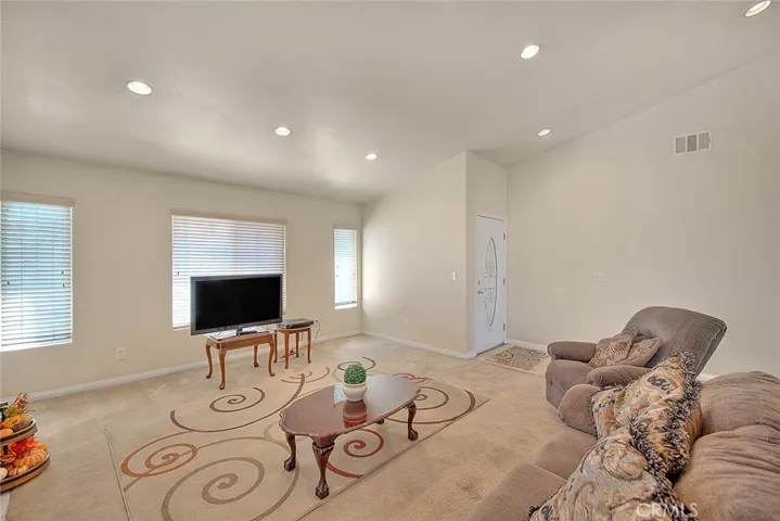 521 Fur Street, Colton, California 92324