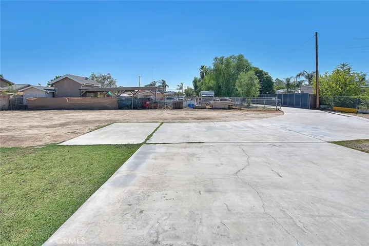 521 Fur Street, Colton, California 92324