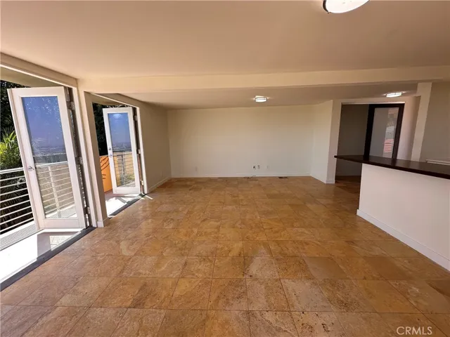 15 Coach Road, Rancho Palos Verdes, California 90275