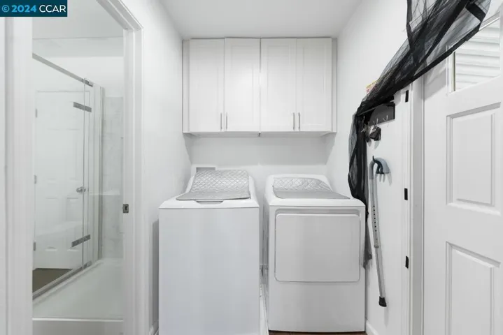 WASHER/DRYER AREA