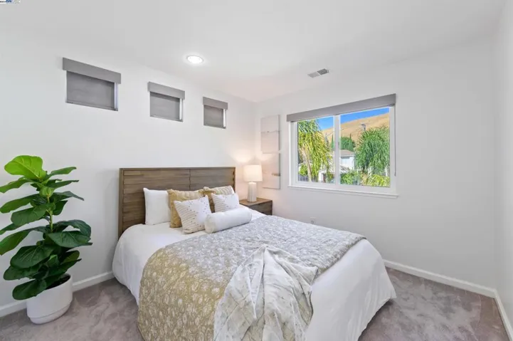 35875 Vivian Pl, Fremont, California 94536