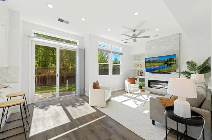 35875 Vivian Pl, Fremont, California 94536